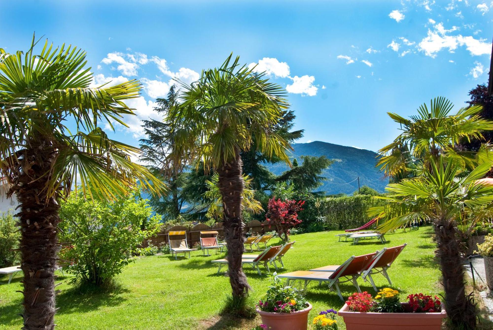 Hotel Appartement Inge Tirolo Exterior foto